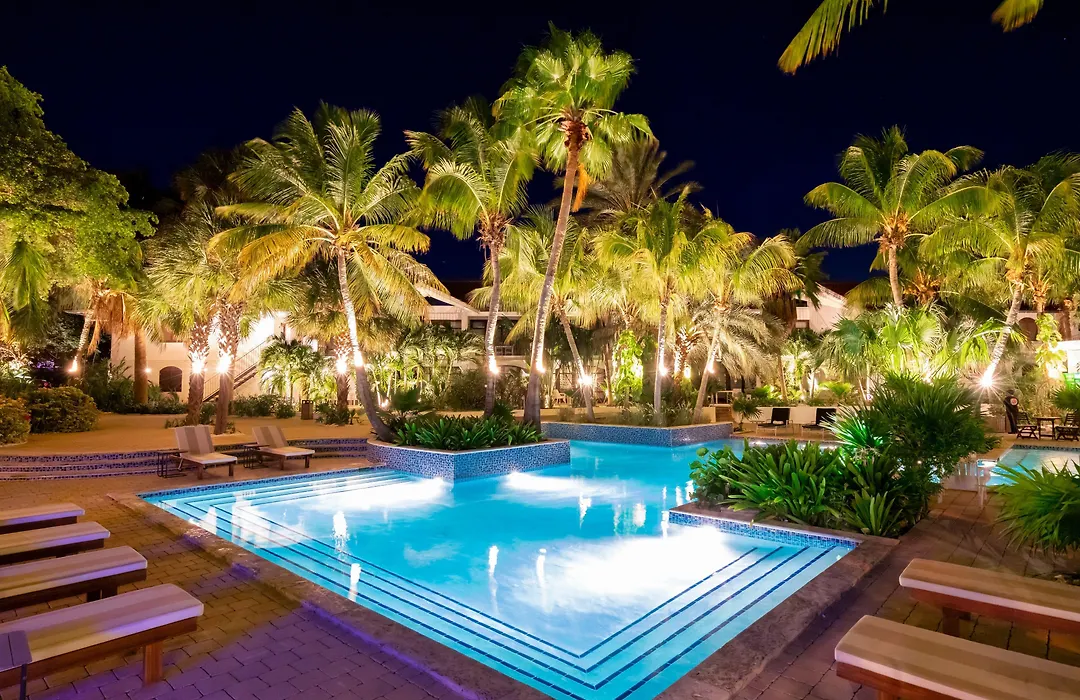 Floris Suite Hotel - Spa & Beach Club - Adults Only-1