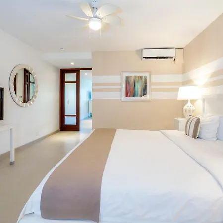 Floris Suite Hotel - Spa & Beach Club - Adults Only-2